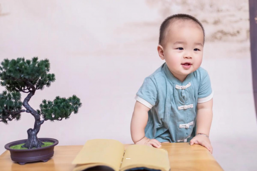 北票孕妇显怀是几个月